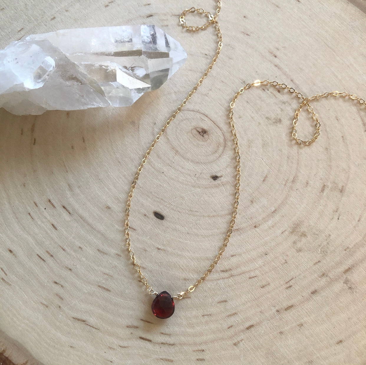 Mini Garnet pendant necklace